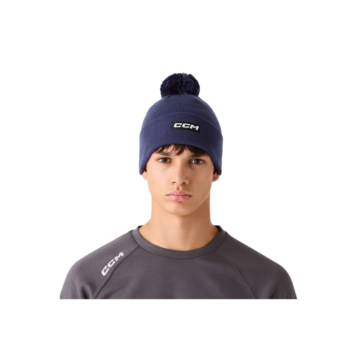 Zimná čiapka s brmbolcom CCM Essential Pom Knit